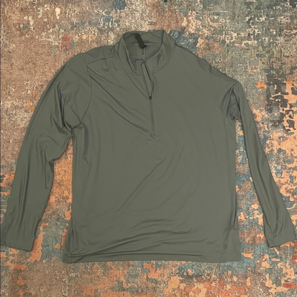 The NorthFace Duck Green Long Sleeve Quarter-Zip Shirt